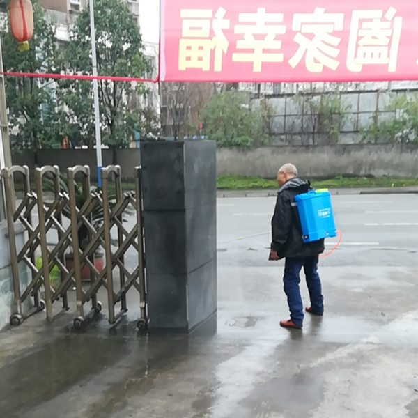 怎样从二氧化氯发生器内提取消毒剂？